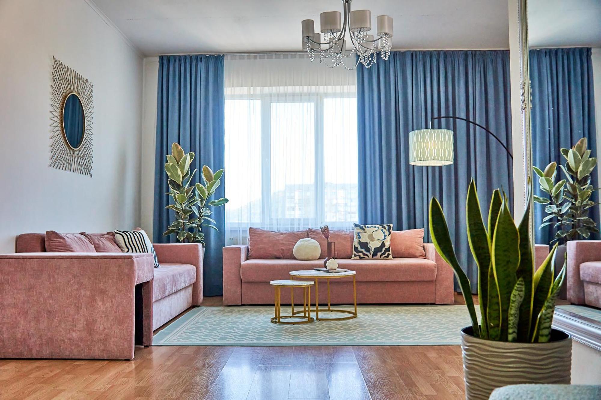 Wonderful Panoramic View Apartment Mukacheve Bagian luar foto