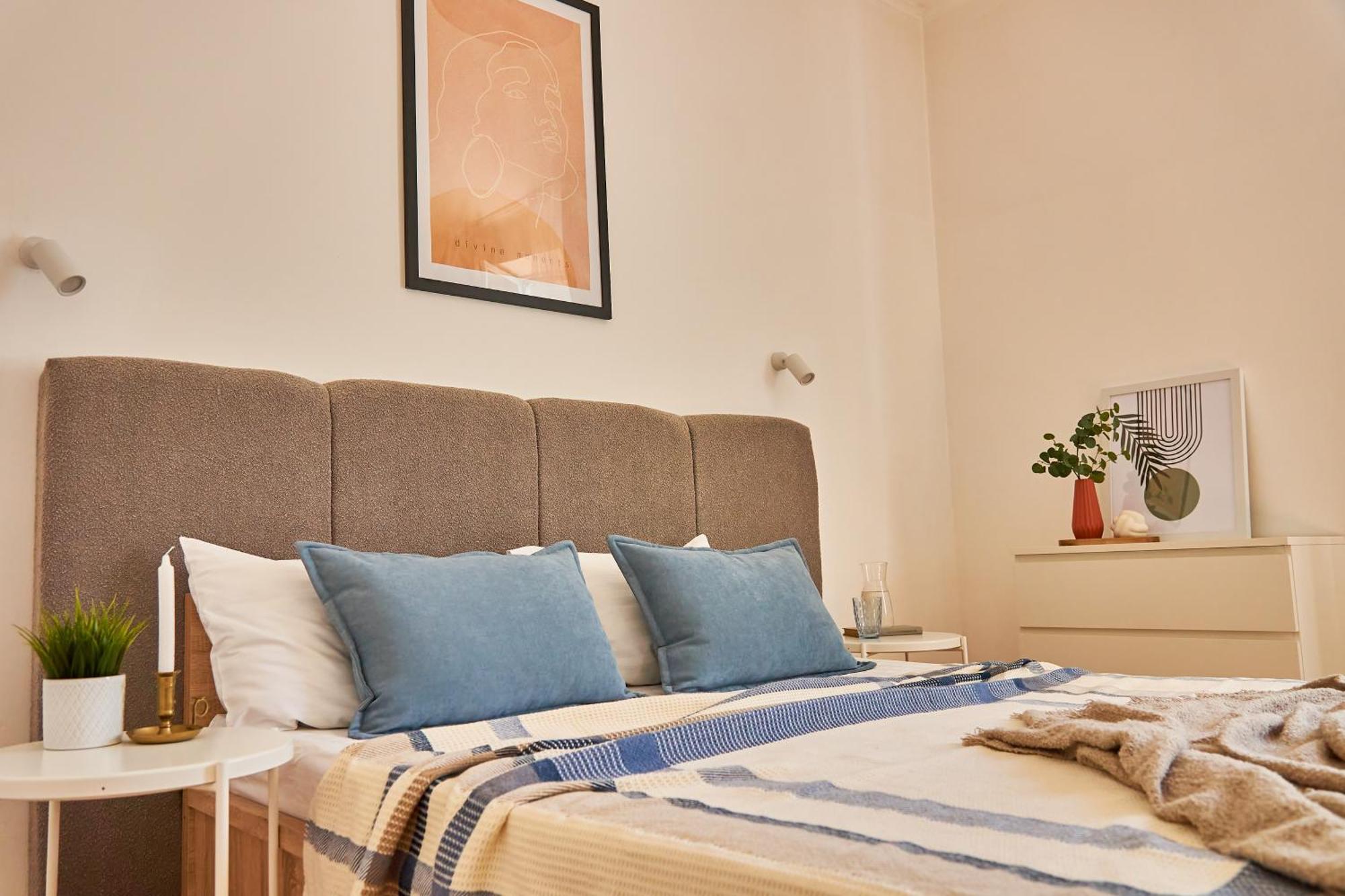 Wonderful Panoramic View Apartment Mukacheve Bagian luar foto