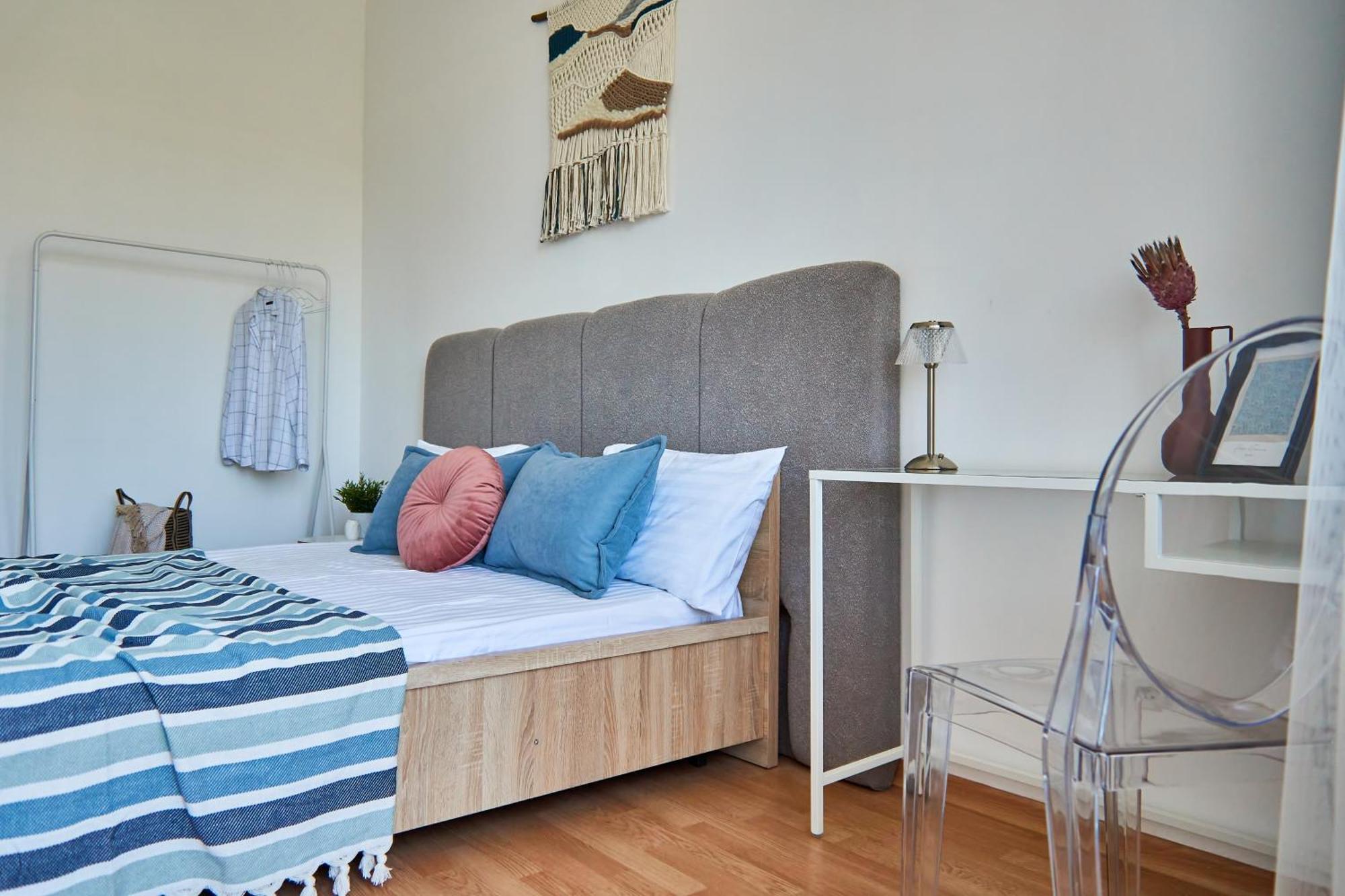 Wonderful Panoramic View Apartment Mukacheve Bagian luar foto
